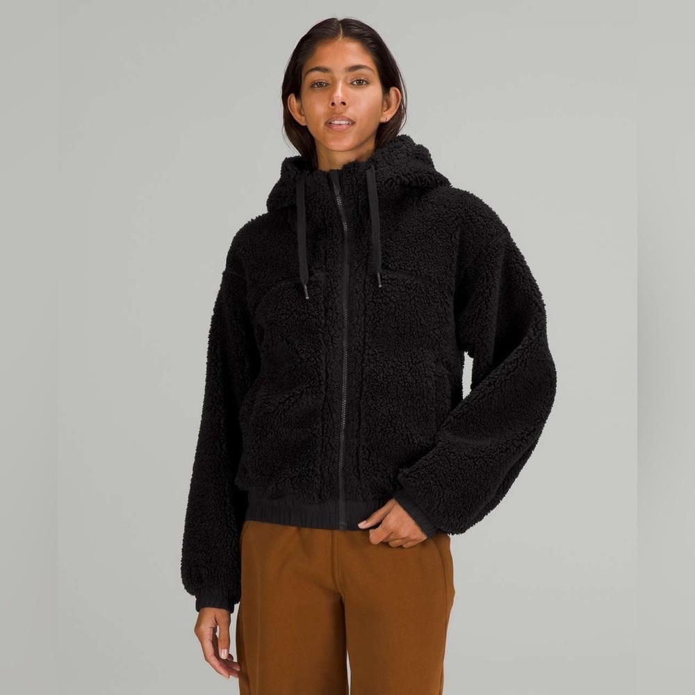 Lululemon fleece black jacket